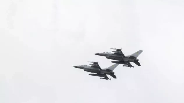 Україна отримає амуніцію для F-16, що допомагає збивати реактивні Шахеди – Зеленський